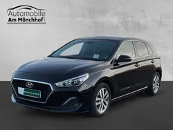 Schwarz Gebraucht 2019 Hyundai i30 Trend Limousine | 16.900 € (Fairer Preis)