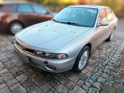 Silber Gebraucht 1993 Mitsubishi Galant Limousine | 4.999 €