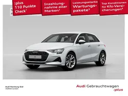 Weiß Gebraucht 2024 Audi A3 Sportback Advanced Limousine | 32.480 € (Fairer Preis)
