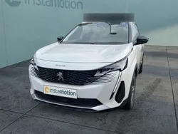 Weiß Gebraucht 2021 Peugeot 3008 Allure SUV | 30.640 €