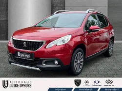 Rot Gebraucht 2016 Peugeot 2008 Active SUV | 7.490 € (Fairer Preis)