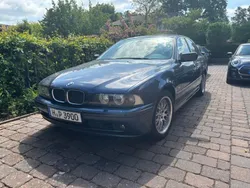 Blau Gebraucht 2002 BMW 520 Limousine | 2.200 € (Superpreis)