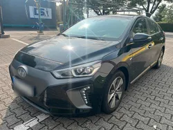 Schwarz Gebraucht 2019 Hyundai Ioniq Premium Limousine | 9.300 € (Guter Preis)