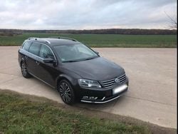 Braun Gebraucht 2012 VW Passat Kombi | 9.500 € (Teuer)