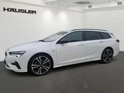 Jade weiß (uni) Gebraucht 2022 Opel Insignia Kombi | 21.990 € (Etwas zu teuer)