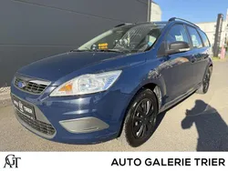 Blazerblau Gebraucht 2009 Ford Focus Ambiente Kombi | 2.280 € (Fairer Preis)