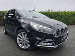 Schwarz Gebraucht 2018 Ford S-MAX Vignale Van / Kleinbus | 19.450 € (Fairer Preis)