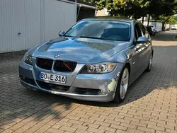 Grau Gebraucht 2006 BMW 330 Limousine | 6.100 € (Guter Preis)