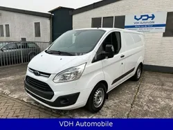 Weiß Gebraucht 2016 Ford Transit Custom Trend Van / Kleinbus | 8.800 € (Superpreis)
