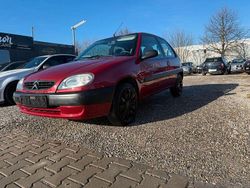 Rot Gebraucht 2002 Citroën Saxo Tonic Kleinwagen | 1.790 € (Guter Preis)
