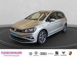 Silber Gebraucht 2018 VW Golf Sportsvan Join Van / Kleinbus | 14.980 € (Fairer Preis)