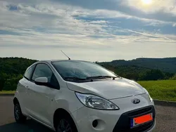Weiß Gebraucht 2011 Ford Ka Trend Kleinwagen | 3.000 € (Fairer Preis)