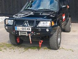 Schwarz Gebraucht 2005 Mitsubishi Pajero SUV | 19.900 €