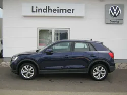 Navarrablau metallic Gebraucht 2023 Audi Q2 Basis SUV | 28.000 € (Fairer Preis)