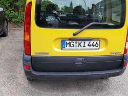 Gelb Gebraucht 2007 Renault Kangoo Van / Kleinbus | 2.400 € (Fairer Preis)