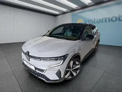 Grau Neu 2024 Renault Mégane Limousine | 45.749 €