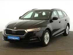 Schwarzmagic perleffekt Gebraucht 2021 Skoda Octavia Ambition Kombi | 18.880 € (Guter Preis)
