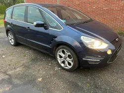 Blau Gebraucht 2010 Ford S-MAX Titanium Van / Kleinbus | 6.000 € (Fairer Preis)