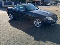 Schwarz Gebraucht 2004 Mercedes SLK230 Edition Cabrio | 3.500 € (Fairer Preis)