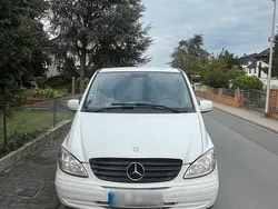 Weiß Gebraucht 2010 Mercedes Vito Van / Kleinbus | 3.500 €
