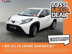 Schneeweiß Gebraucht 2025 Toyota Aygo X Business Edition SUV | 17.980 € (Etwas zu teuer)