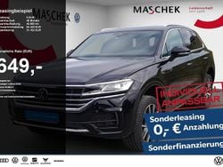 Grenadillschwarz metallic Gebraucht 2023 VW Touareg R-line SUV | 54.440 € (Superpreis)