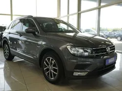 Indiumgrau metallic Gebraucht 2017 VW Tiguan SUV | 19.410 € (Fairer Preis)