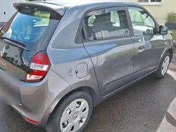 Grau Gebraucht 2018 Renault Twingo LIMITED Kleinwagen | 6.990 € (Fairer Preis)