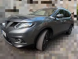Grau Gebraucht 2017 Nissan X-Trail Tekna SUV | 15.000 € (Guter Preis)