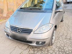 Grau Gebraucht 2007 Mercedes A150 Kleinwagen | 4.450 €