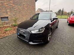 Schwarz Gebraucht 2015 Audi A1 Sport Kleinwagen | 10.000 € (Fairer Preis)
