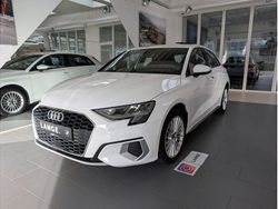 Weiß Gebraucht 2023 Audi A3 Sport Limousine | 23.990 € (Guter Preis)