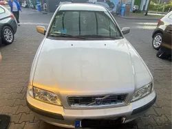 Silber Gebraucht 2002 Volvo S40 Limousine | 1.500 € (Fairer Preis)