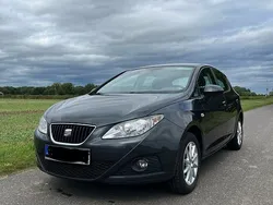 Grau Gebraucht 2011 Seat Ibiza Limousine | 4.299 € (Fairer Preis)