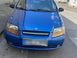 Blau Gebraucht 2003 Chevrolet Kalos Kleinwagen | 1.100 € (Fairer Preis)