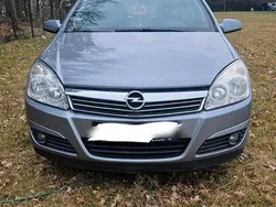 Blau Gebraucht 2007 Opel Astra Kombi | 899 € (Guter Preis)