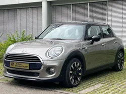 Silber Gebraucht 2017 Mini Cooper D Kleinwagen | 15.000 € (Fairer Preis)