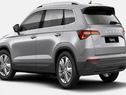 Silber Neu 2025 Skoda Karoq Selection SUV | 36.058 € (Fairer Preis)