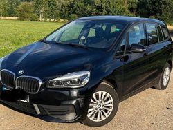 Schwarz Gebraucht 2021 BMW 218 Gran Tourer Sport Line Van / Kleinbus | 18.000 €