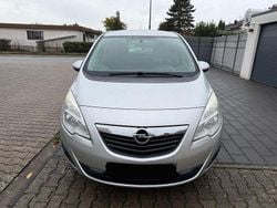 Silber Gebraucht 2010 Opel Meriva Van / Kleinbus | 3.600 € (Guter Preis)
