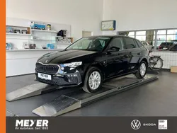 Blackmagic perleffekt Neu 2025 Skoda Scala Selection Kleinwagen | 23.490 € (Superpreis)