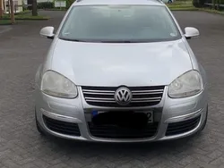 Grau Gebraucht 2007 VW Golf V Kombi | 2.999 € (Etwas zu teuer)