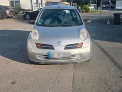 Silber Gebraucht 2004 Nissan Micra Kleinwagen | 900 € (Superpreis)