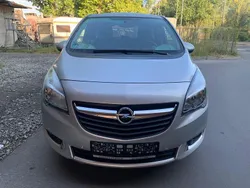 Silber Gebraucht 2014 Opel Meriva Style Van / Kleinbus | 6.999 € (Fairer Preis)