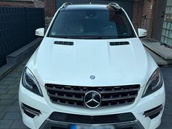 Weiß Gebraucht 2014 Mercedes ML350 AMG SUV | 24.499 € (Etwas zu teuer)
