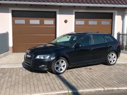 Schwarz Gebraucht 2009 Audi A3 Sportback Kleinwagen | 3.500 € (Superpreis)