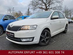 Weiß Gebraucht 2014 Skoda Rapid Ambition Limousine | 7.890 € (Fairer Preis)