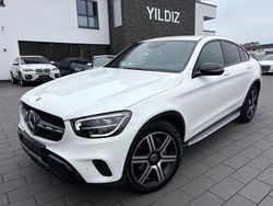 Weiß Gebraucht 2019 Mercedes GLC200 Night SUV | 34.990 € (Etwas zu teuer)