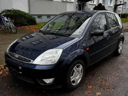 Blau Gebraucht 2004 Ford Fiesta Kleinwagen | 1.000 € (Superpreis)