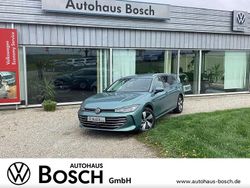 Maripositgrün Gebraucht 2025 VW Passat Business Kombi | 34.390 € (Superpreis)